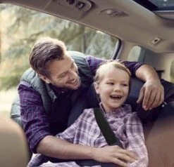 Merkloos Luxe Gordelhoes - Auto Gordelbeschermer - Gordelkussen - Zwart - 2 Stuks Gordelbeschermers -Babyreizen 1200x1156