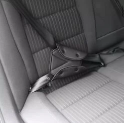 Merkloos Auto Gordel Beschermer - Gordelhoes - Autogordel Bescherming - Gordelbeschermer - Nekbeschermer Kind - Gordelbeschermhoes - Nekkussen / Neksteun -Babyreizen 1200x1183 2