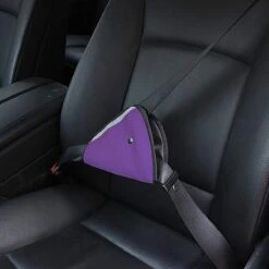 Doodadeals® Autogordel Beschermer - Paars - Gordelhoes Kinderen - Autogordel Beschermers Kind - Gordelbeschermer Auto -Babyreizen 1200x1200 438