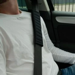 Hazlö Luxe Gordelhoezen - Auto Gordel Beschermer - Schouderhoezen - Gordelkussen - Gordel Beschermer - Gordelhoes - 2 Stuks - Zwart -Babyreizen 1200x1200 453