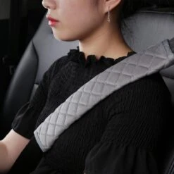 Hazlö Luxe Gordelhoezen - Checkered - Auto Gordel Beschermer - Schouderhoezen - Gordelkussen - Gordelhoes - 2 Stuks - Grijs -Babyreizen 1200x1200 82