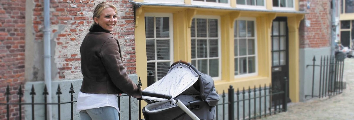 Dooky Universal Cover Zonnescherm Kinderwagen - Light Grey Crowns 12 Dooky Universal Cover Zonnescherm Kinderwagen - Light Grey Crowns - Afbeelding 10