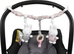 Autostoelspeeltje Nijntje Pink Baby -Babyreizen 1200x876