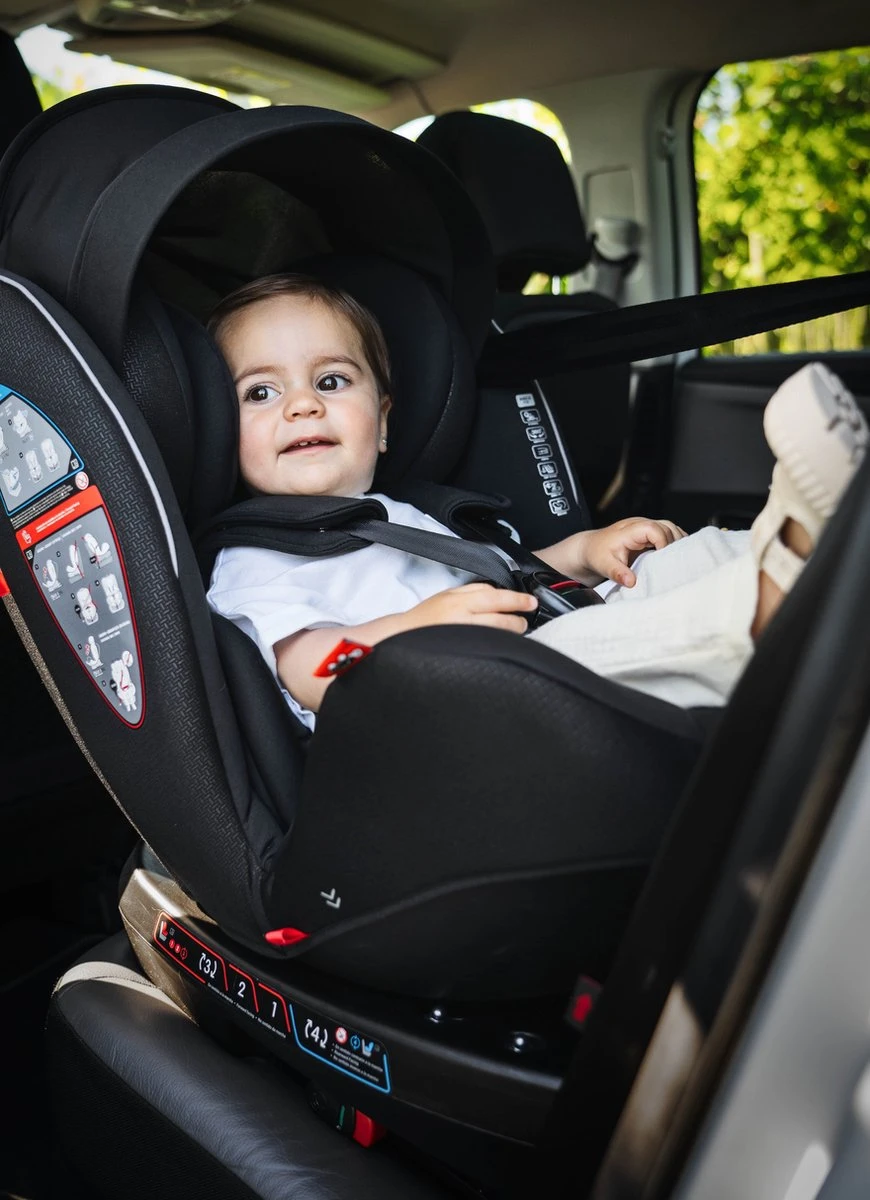 Babyauto Biro D FIX Black/grey Group 0+ 1 2 3 - 0-36 Kg - Isofix 22 Babyauto Biro D FIX Black/grey Group 0+ 1 2 3 - 0-36 Kg - Isofix - Afbeelding 20